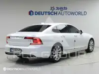 2018 Volvo S90
