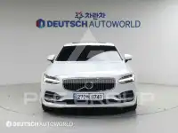 2018 Volvo S90