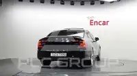 2018 Volvo S90