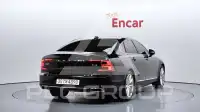 2018 Volvo S90