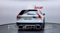 2018 Volvo V90