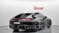 2018 Porsche Panamera