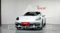 2018 Porsche Panamera