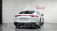 2018 Porsche Panamera