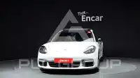 2018 Porsche Panamera