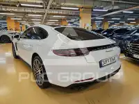 2018 Porsche Panamera