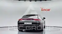 2018 Porsche Panamera