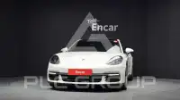 2018 Porsche Panamera