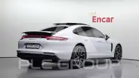 2018 Porsche Panamera