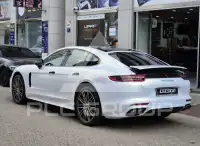 2018 Porsche Panamera