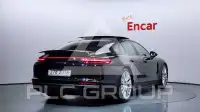 2018 Porsche Panamera