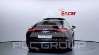 2018 Porsche Panamera