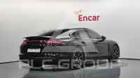 2018 Porsche Panamera