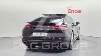 2018 Porsche Panamera