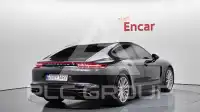 2018 Porsche Panamera