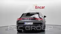 2018 Porsche Panamera
