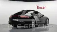 2018 Porsche Panamera