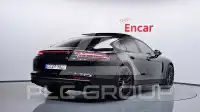 2018 Porsche Panamera