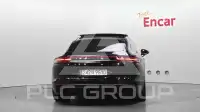 2018 Porsche Panamera