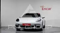 2018 Porsche Panamera