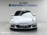 2018 Porsche Panamera
