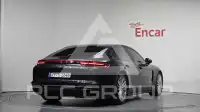 2018 Porsche Panamera