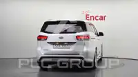 2018 KIA Carnival