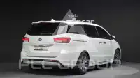 2018 KIA Carnival