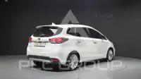 2018 KIA Carens