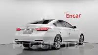 2018 Genesis G80