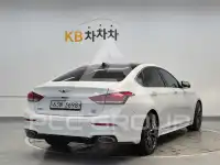 2018 Genesis G80
