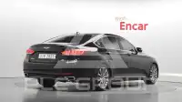 2018 Genesis G80