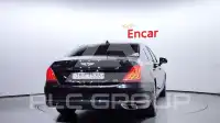2018 Genesis G90