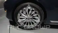 2018 Genesis G90