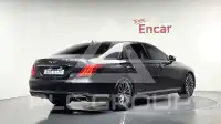 2018 Genesis G90