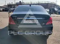 2018 Genesis G90
