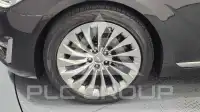 2018 Genesis G90