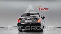 2018 Genesis G90