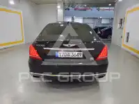2018 Genesis G90