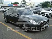 2018 Genesis G90