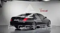 2018 Genesis G90