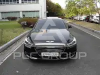 2018 Genesis G90