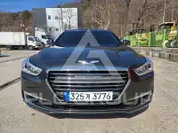 2018 Genesis G90