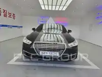 2018 Genesis G90