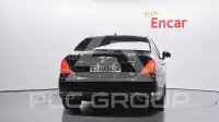 2018 Genesis G90