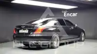2018 Genesis G90