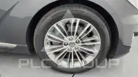 2018 Genesis G90