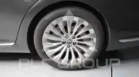2018 Genesis G90