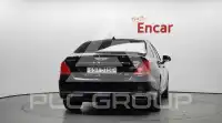 2018 Genesis G90