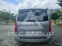 2018 Hyundai Starex